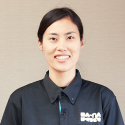 岡田 真規子